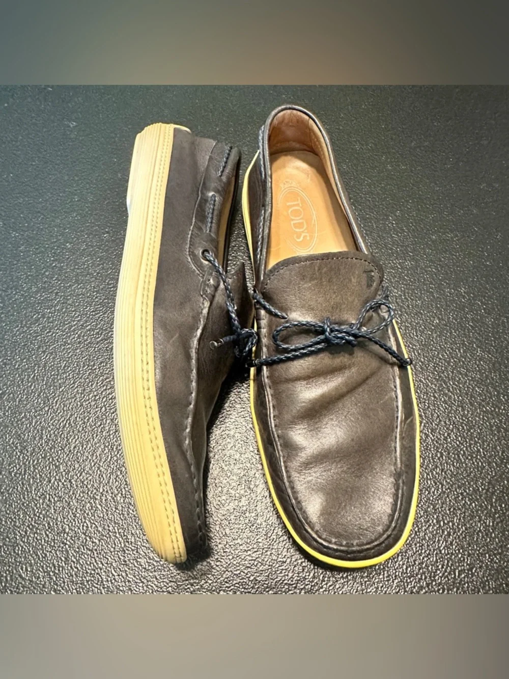 Tod’s Men’s Navy Leather Boat Driving Loafer Shoe size 10.5